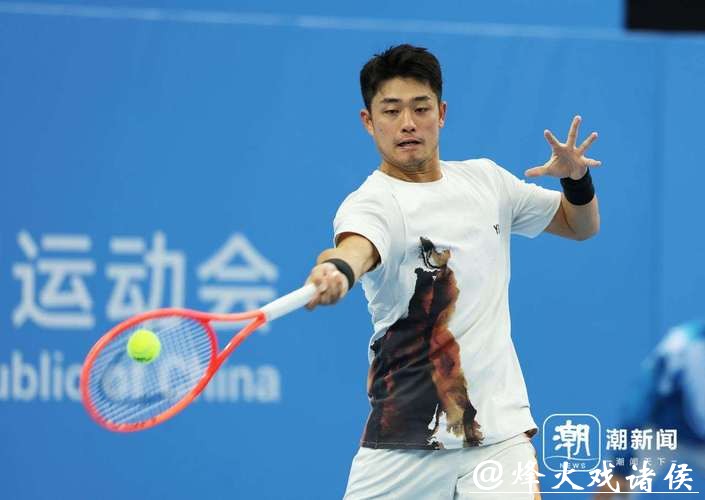 吴易昺2-1商竣程 首进全运会网球男单决赛即夺冠