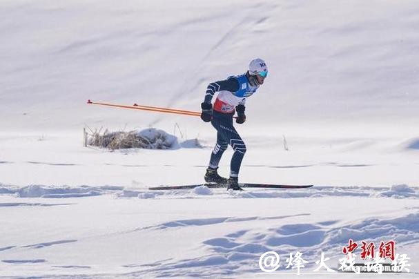 国际青少年U系列越野滑雪挑战赛铁力开赛 林海雪原燃起“速度与激情”